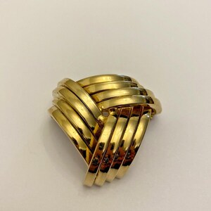 Vintage Gold Tone Twisted 3D Brooch