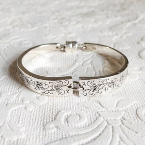 Silver Lace Handle Bracelet