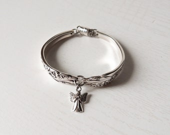 Guardian Angel Dangle Handle Bracelet