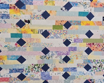 Scrappy Diamond Strip Quilt - Auf Bestellung gefertigt