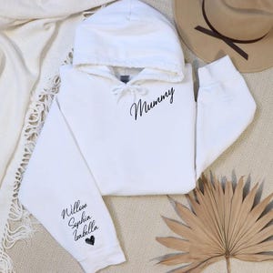 Personalised Mummy Hoodie, Custom Mum Hoodie with Kids Name on Sleeve, Mom Printed Jumper, Mothers Day Gift, New Mom Gift, Mom Birthday Gift