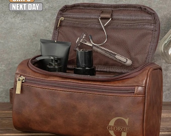 Beauty case in pelle da uomo personalizzato, kit da toilette in pelle con incisione personalizzata, regalo di nozze con monogramma per lo sposo, regalo di anniversario per il fidanzato
