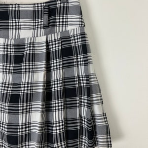 Vintage 90s Y2K Plaid Mini Skirt Schoolgirl Lolita Academia Black and White Belt Loops Cher Clueless Small image 4