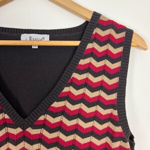 Vintage 90s Y2k Fine Knit Cotton Vest V Neck Top by Jessica Sleeveless Sweater Chevron Stripes in Brown Taupe Red Medium Large image 3