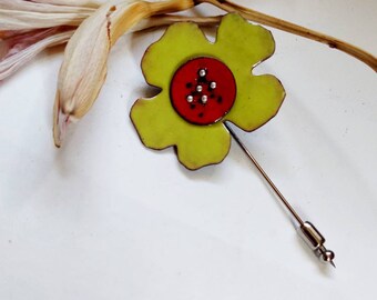 Green Enamel Flower Stick Pin