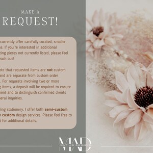 K&ouml;nnte beinhalten: Digitalgrafik mit dem Text &bdquo;MAKE A REQUEST!&ldquo; und Informationen zu individuellen Designleistungen. Das Bild zeigt eine weiche, neutrale Farbpalette mit floralen Akzenten, passend f&uuml;r Hochzeitspapeterie und passende Artikel.