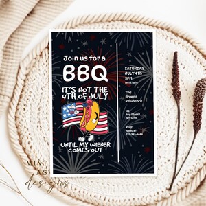 Invitación divertida de perrito caliente para el 4 de julio / Humor adulto, barbacoa patriótica, invitación / Plantilla editable para fiesta de salchichas / Invitación de fuegos artificiales, descarga instantánea