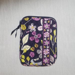 Vera Bradley Retired Navy  Floral Nightingale Mini Backpack 2011 Quilted Cotton Vera Bradley Floral Nightingale Pattern All-In-One Small  main image 3