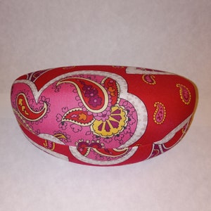 Vera Bradley Rosy Posies Hard Eyeglass Case Retired image 1