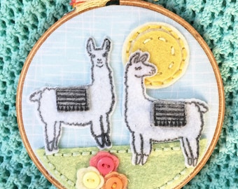 Llama Lu & Lulu Love Sunny Days - 4" Felt Hoop Art