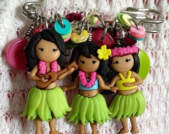 Hula Girls - Lapel Pin