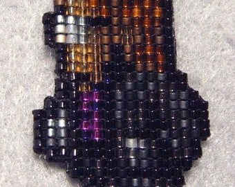 Made to Order: Tiny Shiny Ignis, FFRK-style beadwoven pendant