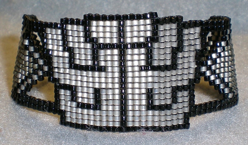 Shades of Control FFVII-inspired beadwoven bracelet image 2