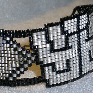 Shades of Control FFVII-inspired beadwoven bracelet image 4