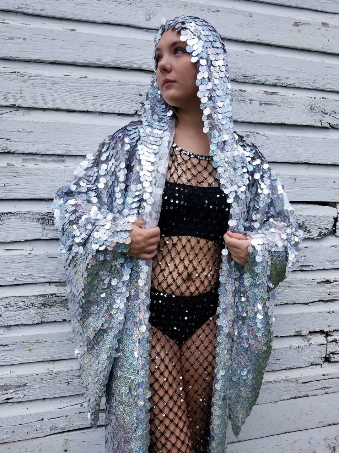 slim fit dress slacks BACKLESS SILVER GLITTER HOODED DRESS