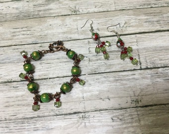 Earring and Bracelet Set Reds and Greens