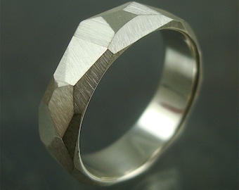 Chiseled Ring - Faceted Band - Sterling silver