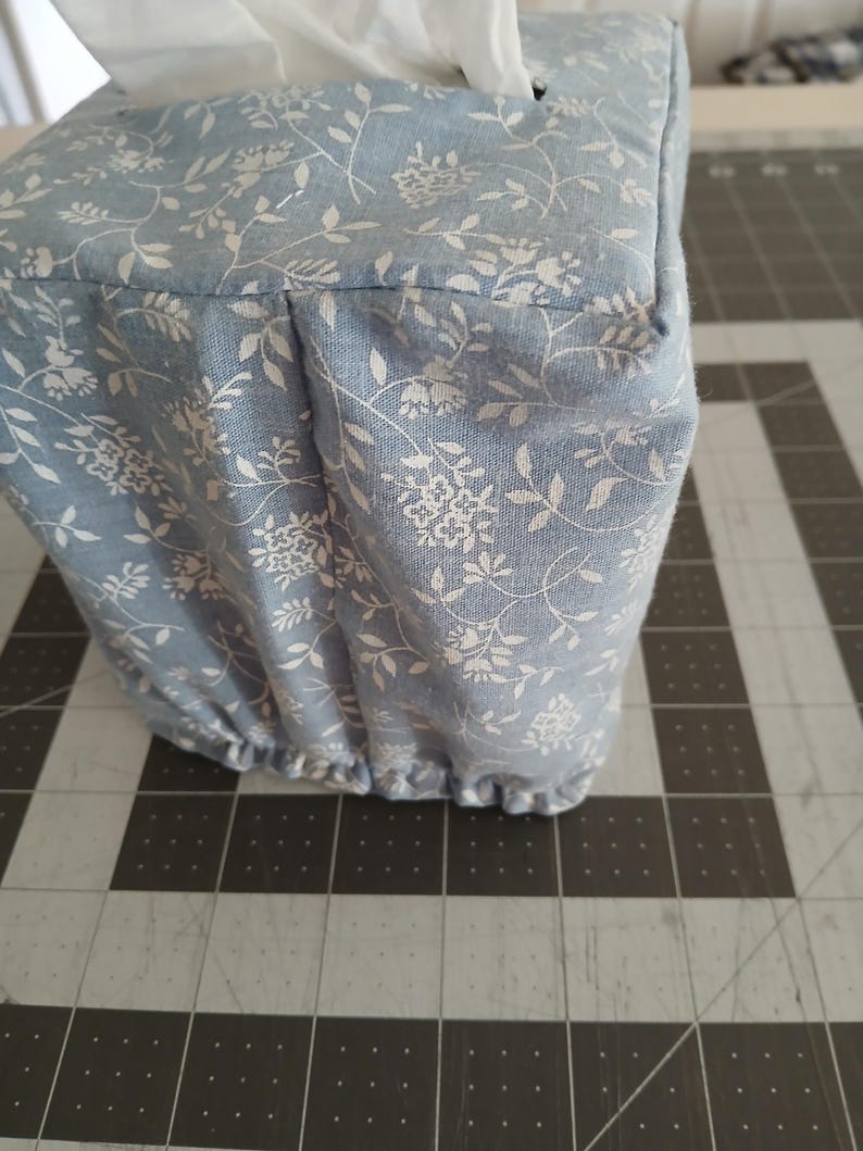 TOILE TISSUE Box COVER - Black, Blue, Gray, Pink, Green toile or Black or Blue Gingham square Tissue Box Cover, Roses, image 15