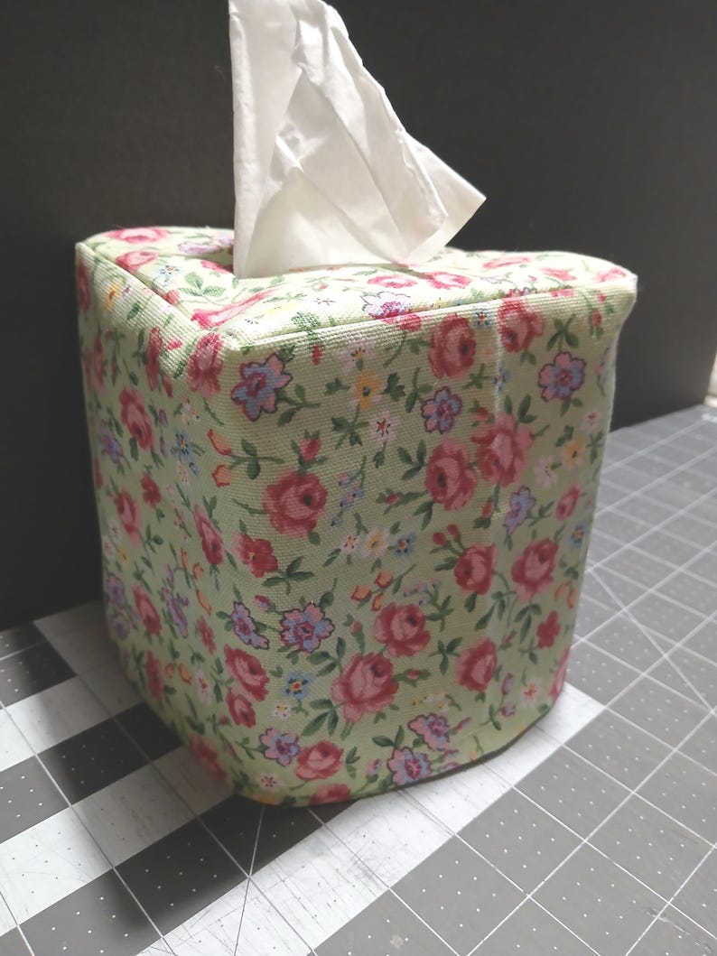TOILE TISSUE Box COVER - Black, Blue, Gray, Pink, Green toile or Black or Blue Gingham square Tissue Box Cover, Roses, Roses on Light Green