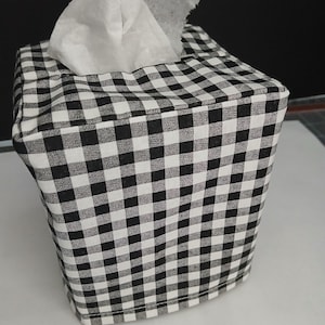 TOILE TISSUE Box COVER - Black, Blue, Gray, Pink, Green toile or Black or Blue Gingham square Tissue Box Cover, Roses, Black Gingham