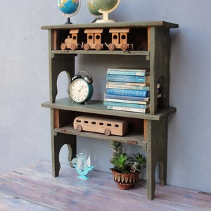 Vintage Wooden Shelf, Stacking shelves 1930&#39;s Shabby Cottage Chic Rustic, Bookshelf, Home Organizer Furniture, Bed side tables