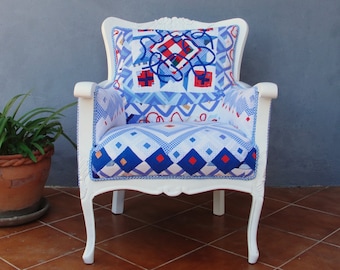 Americana Armchair Hand Sewn Quilt Patchwork Wooden Furniture Vintage Quilt Handcarved wood