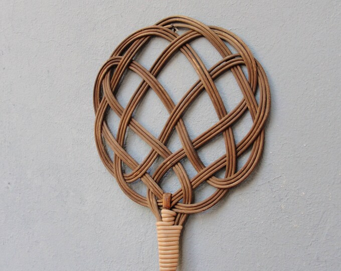 Dutch Rug Beater Antique Carpet Beater Rattan Celtic Knot Rug Beater 1910's - 1920's ...