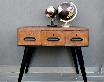Midcentury Coffee Table, Hollywood Regency Side table, End table with drawers, Wooden Furniture, Black and Wood