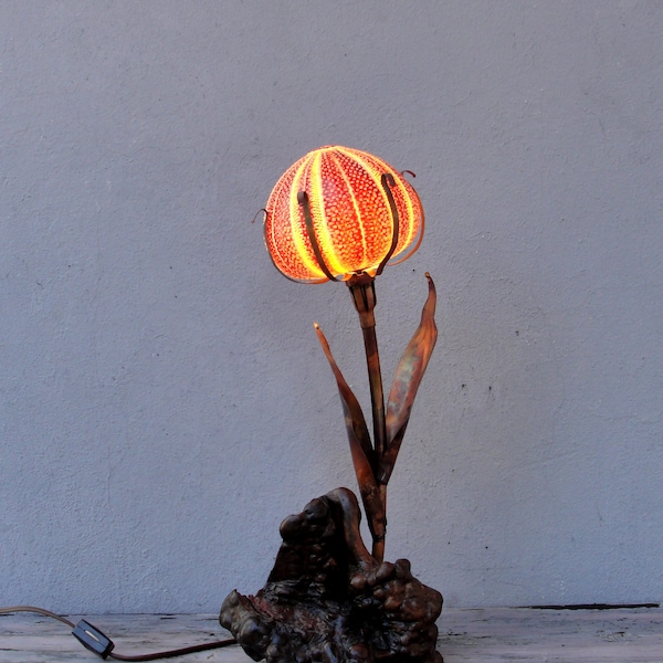 Sea Urchin Lamp, Mid Century Light, Burl wood root, Driftwood, Vintage Lighting, Table lamp, Art Sculpture