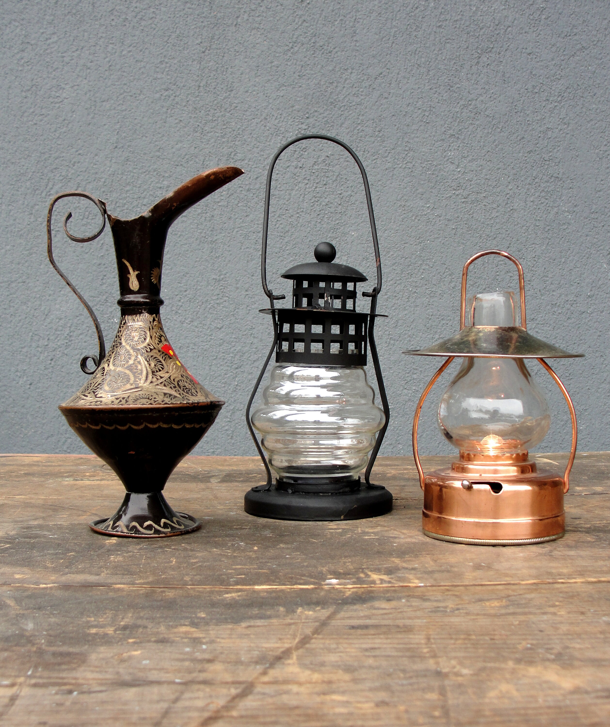 Oil Lantern 2 Pcs Chamber Oil Lamps For Indoor Use Vintage Kerosene Lamp  Rustic Hurricane Kerosene Lantern With Adjustable Fire Wick Lighting For  Home Emergency Lighting, 13'' High(Red Clay Diya, image size:2516x3000