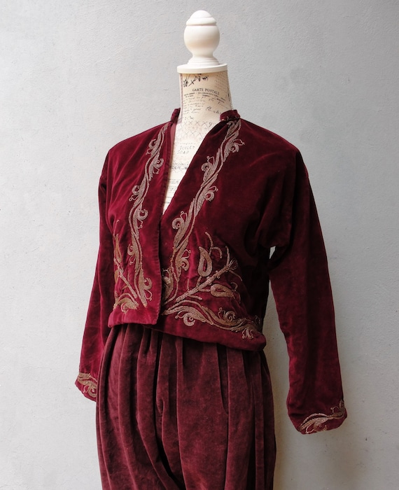 Antique Embroidered Ottoman Shalwar and Jacket set