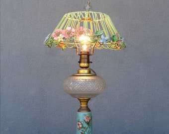 Vintage Cottage Chic Lamp, Handpainted Table Lamp, Handmade Tole Lamp,  Cottage Style Lighting, Floral Decor, Vintage 1940s