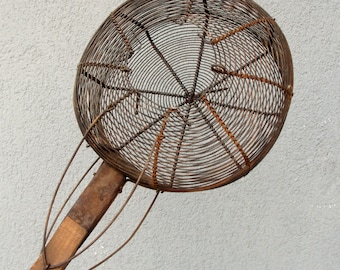 Antique Wire Egg Basket, Farmhouse Basket, Rustic Shabby Kitchen Home Decor 1920s - 1930s