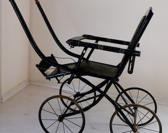 Victorian Baby Pram Stroller Late 1800s Antique Collectible Toddler Photography Prop