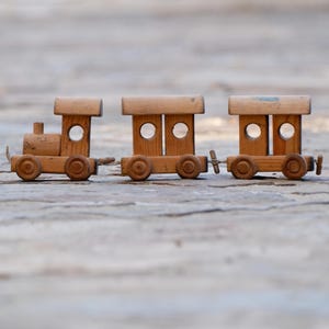 Vintage Wooden Toy Train, Montessori Toy, 1980s Made in the Netherlands
