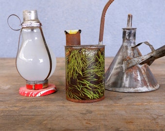 Vintage tin Oil lamp, Oil can, Gas Burner, Upcycled Tin cans, Light Bulb burner, Home decor, Mid century, Vintage 1950s -1960s