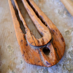 Vintage Wooden Spoons, Olive Spoons, Handmade handcarved Spoon, Set of Three pieces, Made in Turkey 1950s 80s image 4