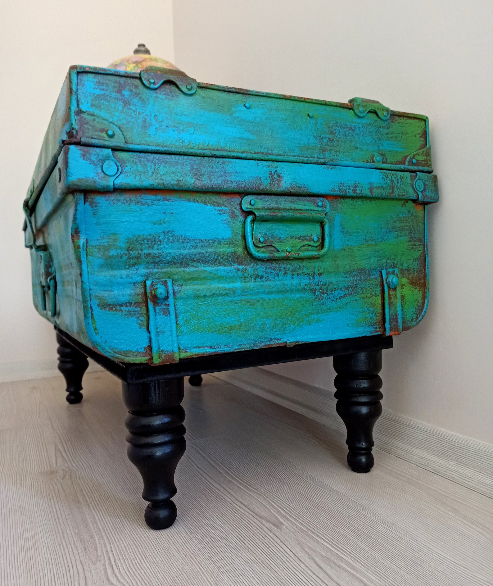 Vintage Trunk Coffee Table End Table With Wooden Legs 1910s Etsy