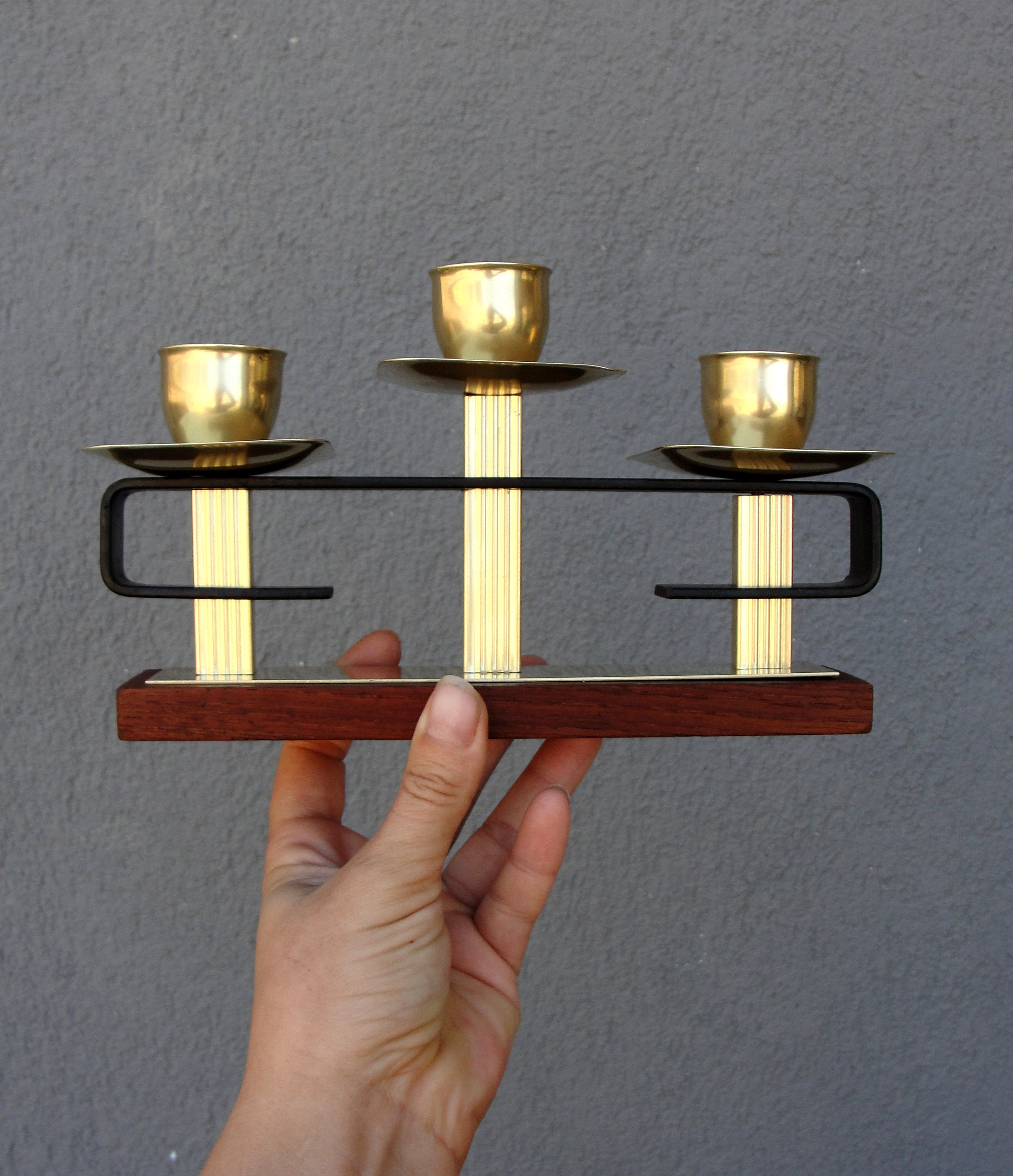 Deco 79 Keramik-Kerzenhalter Set, 3-teilig – Silber, Strukturiert, 48,3 Cm, 38,1 Cm, 30,5 Cm