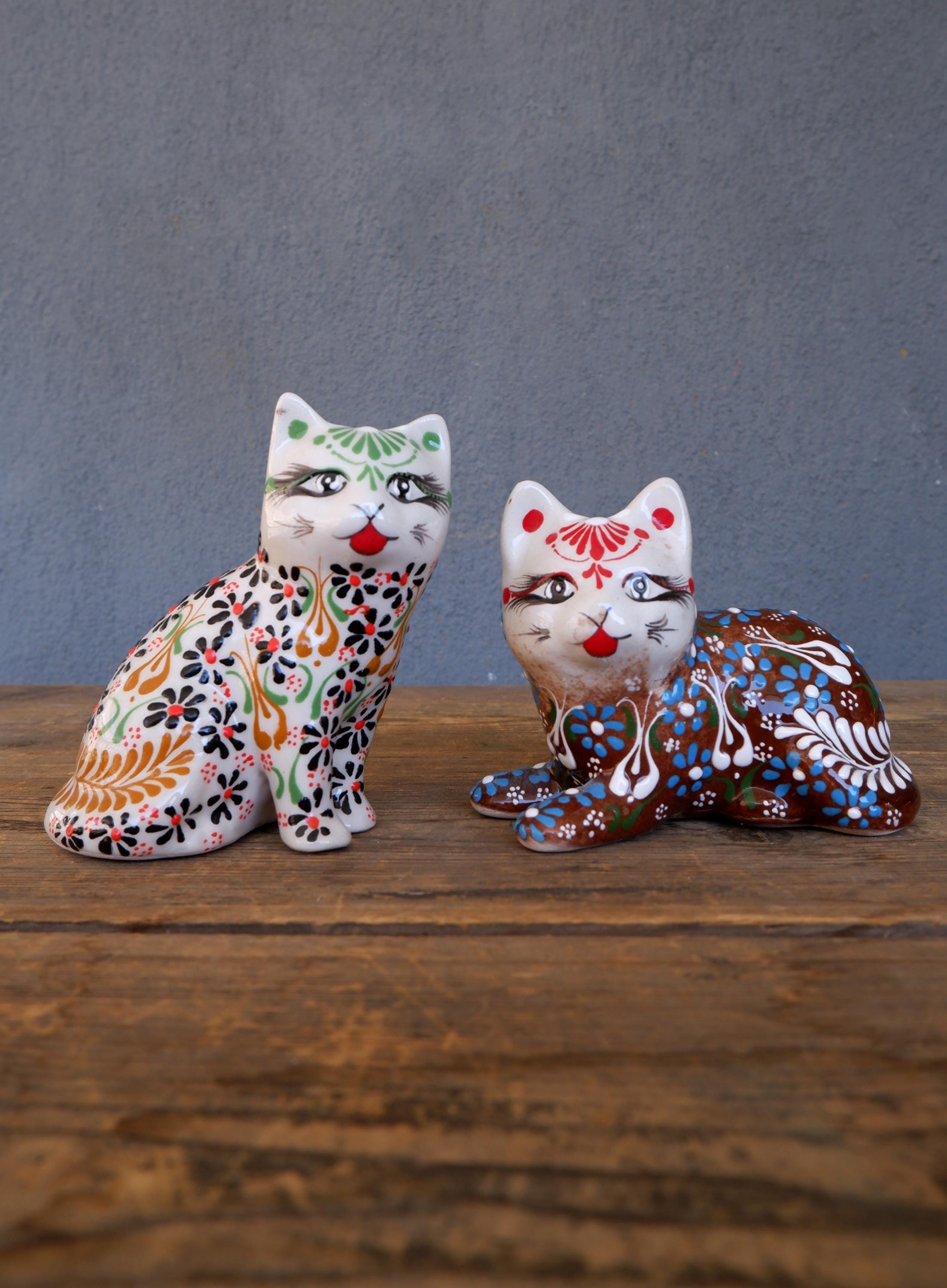 ヴィンテージの手描き猫の置物：トルコ陶器セット - Etsy 日本