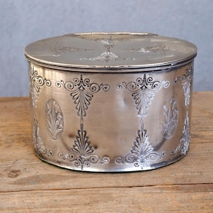 Victorian Oval Silver Plated Tea Caddy with Floral Engraving 1880s