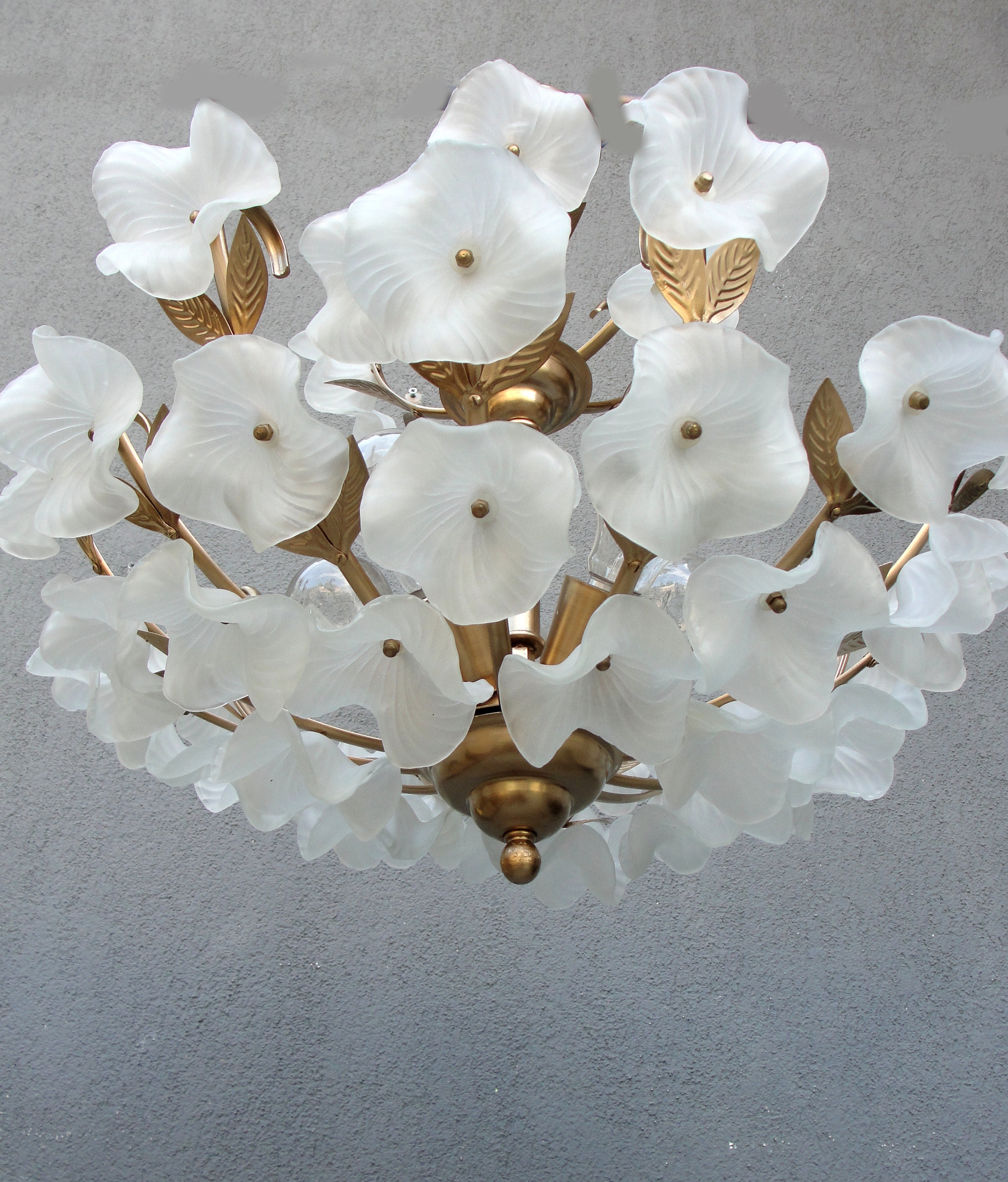 Glass shop flower chandelier