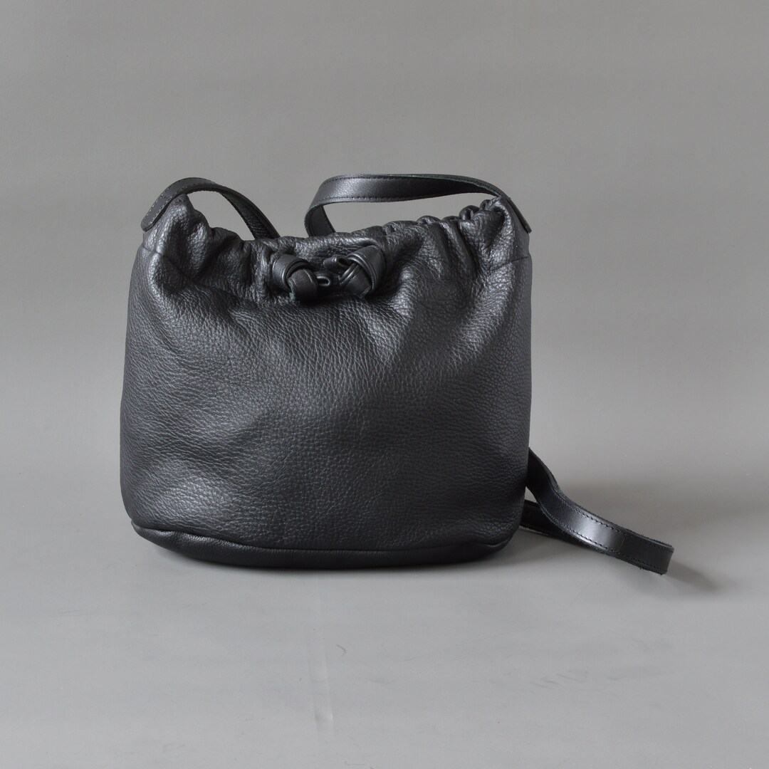 Black Leather Bucket Shoulder Bag Handmade. - Etsy