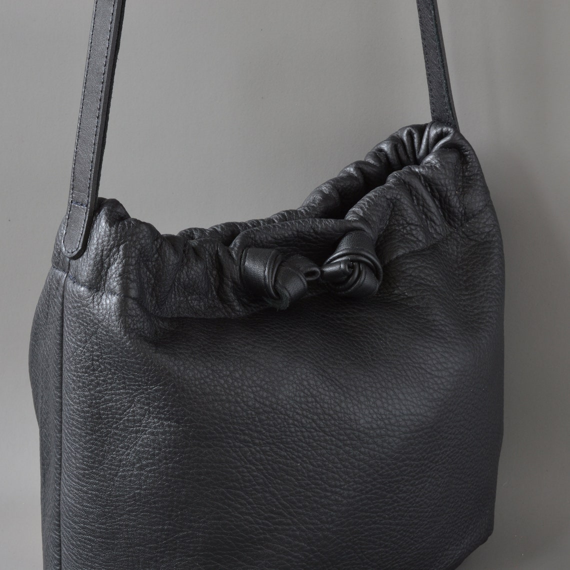 Black Leather Bucket Shoulder Bag Handmade. Etsy Hong Kong
