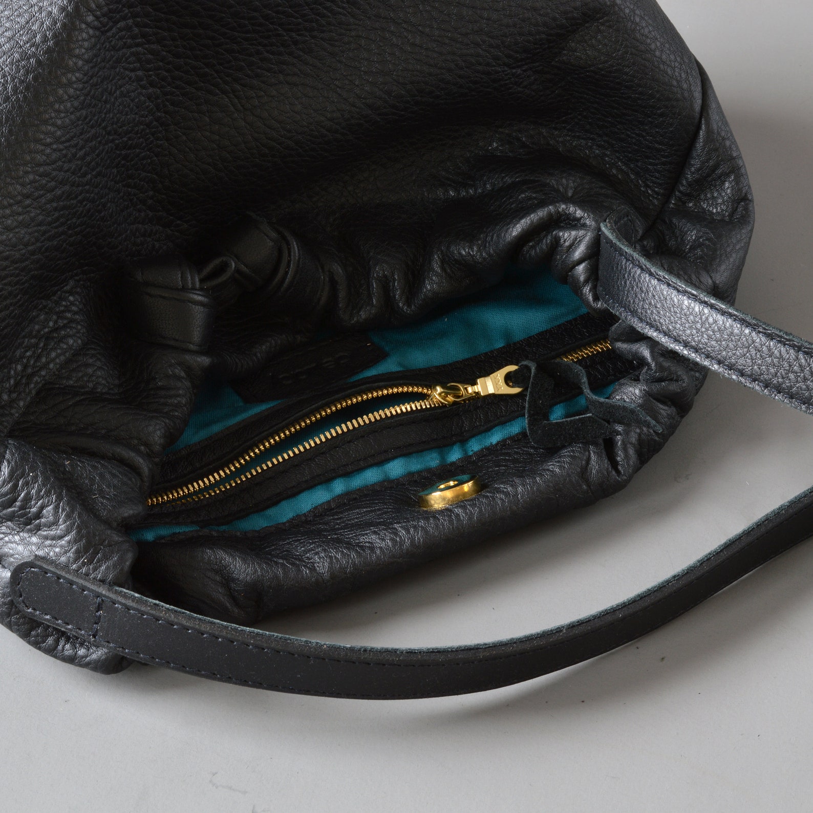 Black Leather Bucket Shoulder Bag Handmade. Etsy Hong Kong