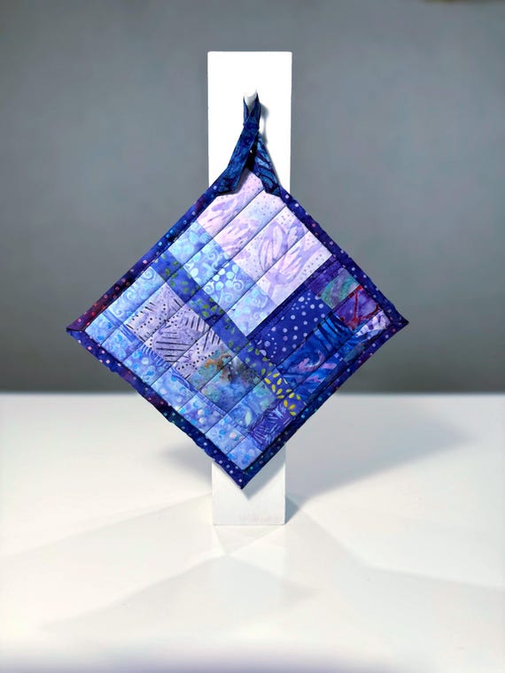Quilted Pot Holder, Purple Patchwork
