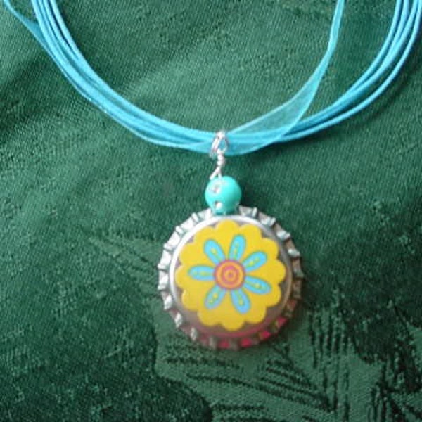 on sale Funky Flower bottlecap necklace