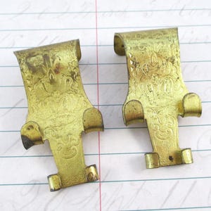 Pair of Large Vintage Brass Embossed Victorian Plate Rail Picture Hooks