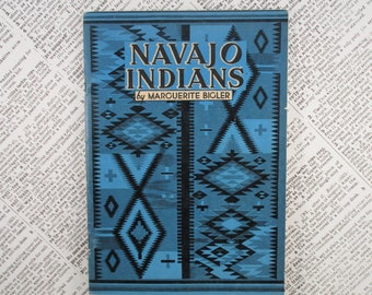 Vintage Booklet - Navajo Indians by Marguerite Bigler - Little Wonder Book - 1946