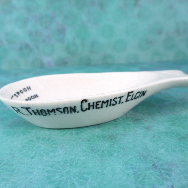 Vintage / Antique Ceramic Chemist Medicine Spoon / Measure - Cod Liver Oil Cream